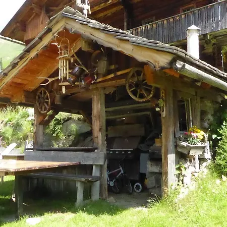 Kır Evi Berghuette Volkzeinerhuette *